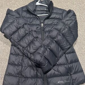 Eddie Bauer Women's Black Thin Puffer Jacket